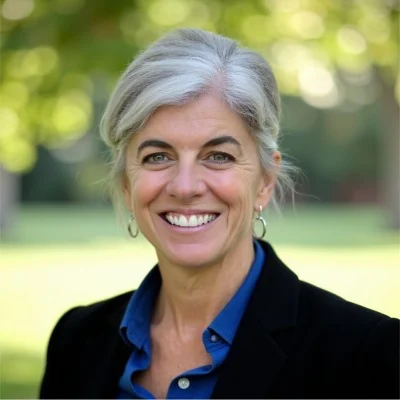 Portrait of Kelly Keesee, Chief Revenue Officer
